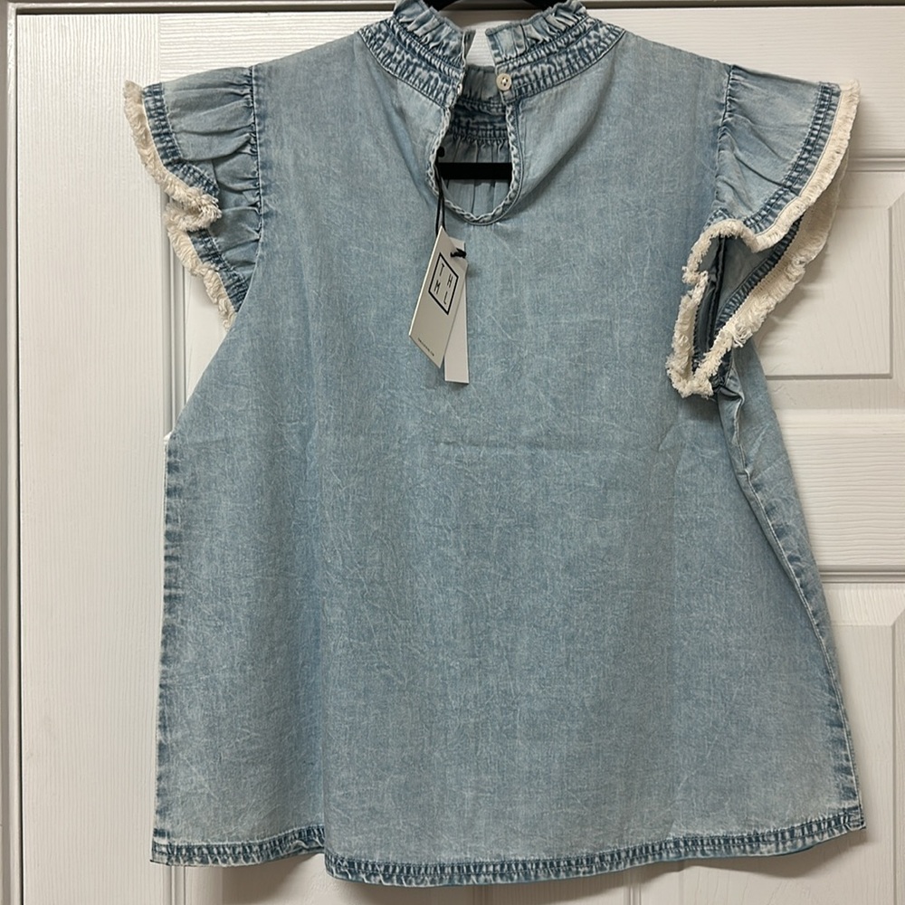 THML Ruffle Neck Top NWT - Picture 4 of 6